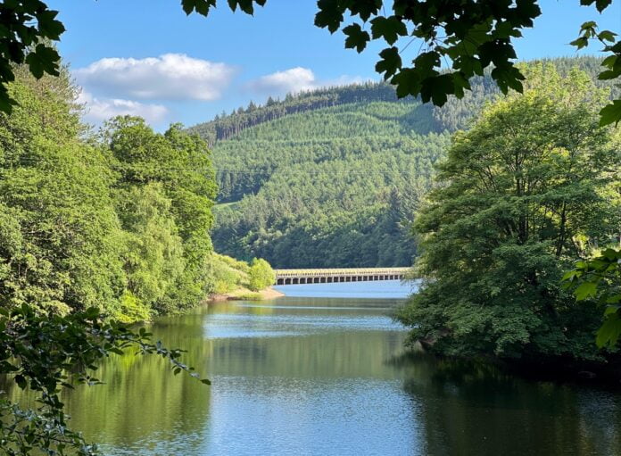 Derwent dam Peak District Scenery